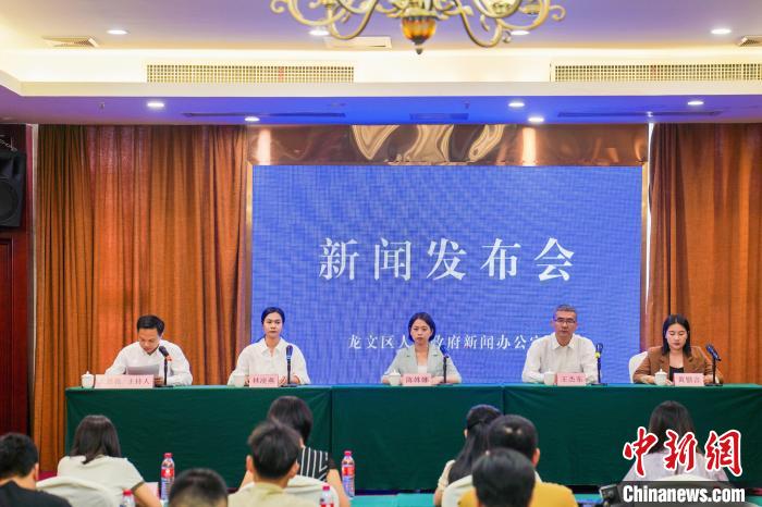 2024海峡两岸汽车越野赛漳州开赛 港澳台车手齐聚