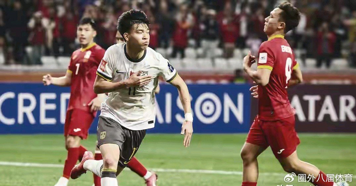 王钰栋国家队首秀低迷暴露体系短板