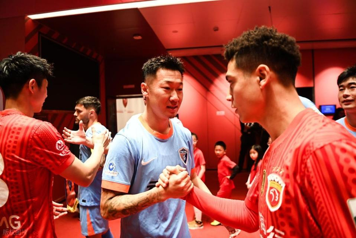 徐新爆射破门助云南玉昆险胜 上港陷5轮1分困局