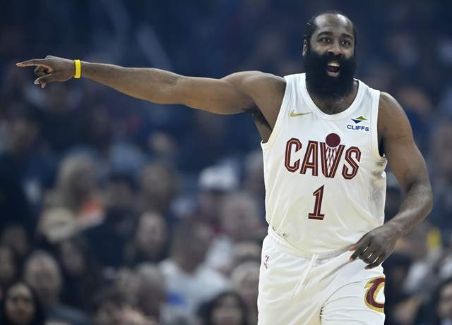 杜兰特伤退火箭迎战湖人 骑士哈登首秀胜出 勇士